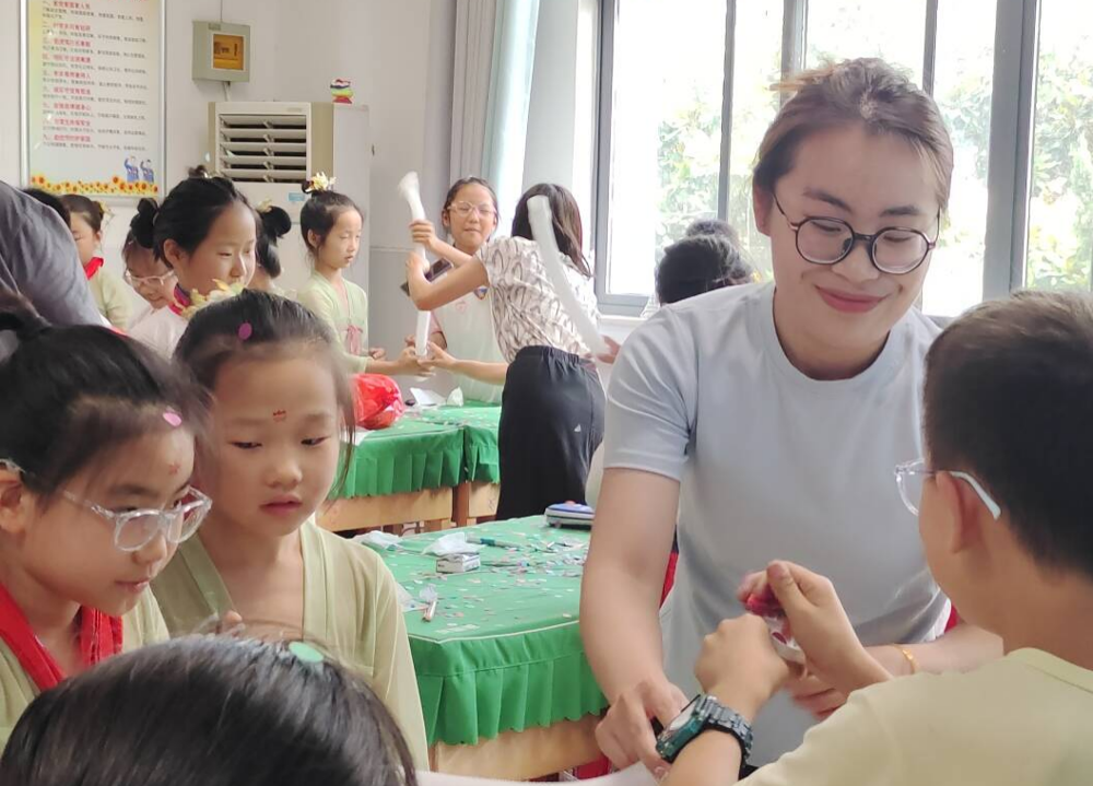 ad4b999455ae458ab3d2b74296dfae35.png ad4b999455ae458ab3d2b74296dfae35.png