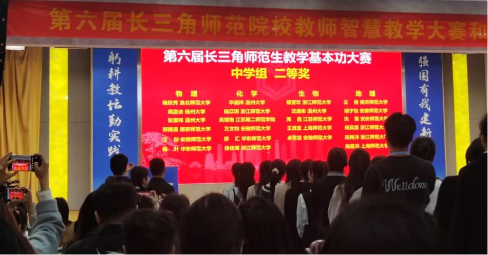 b8ef8532a675472d8a5fb53b58bfaa7e.png b8ef8532a675472d8a5fb53b58bfaa7e.png