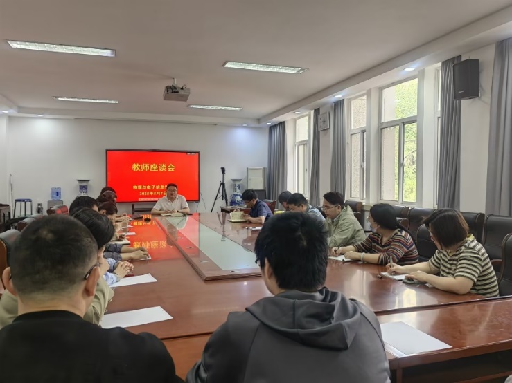 80ed968fb8d64a608138e162ebf0ad12.jpg 80ed968fb8d64a608138e162ebf0ad12.jpg