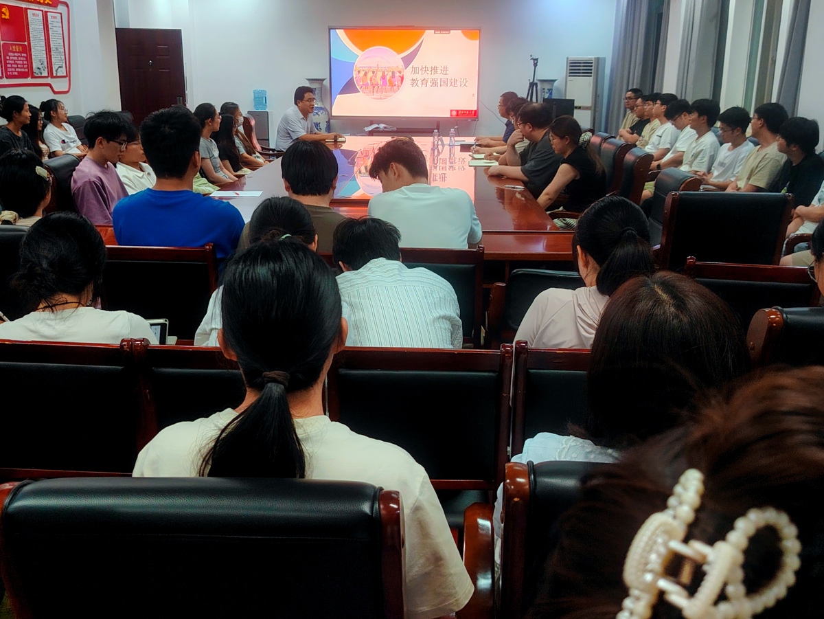 0550004937d04a6393d0f7247106d892.jpg 0550004937d04a6393d0f7247106d892.jpg